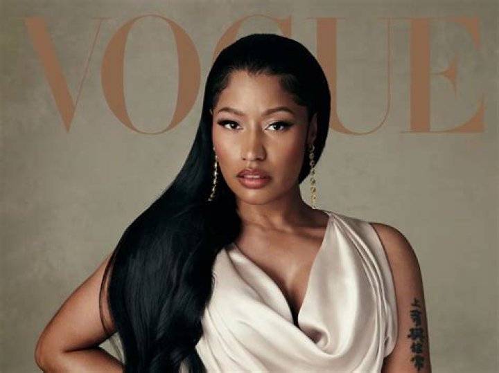 Nicki Minaj's "Anaconda" Pose Gets Photoshopped Into Famous Paintings