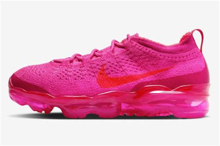 Nike Air VaporMax 2023 Flyknit “Pink Blast” Officially Unveiled