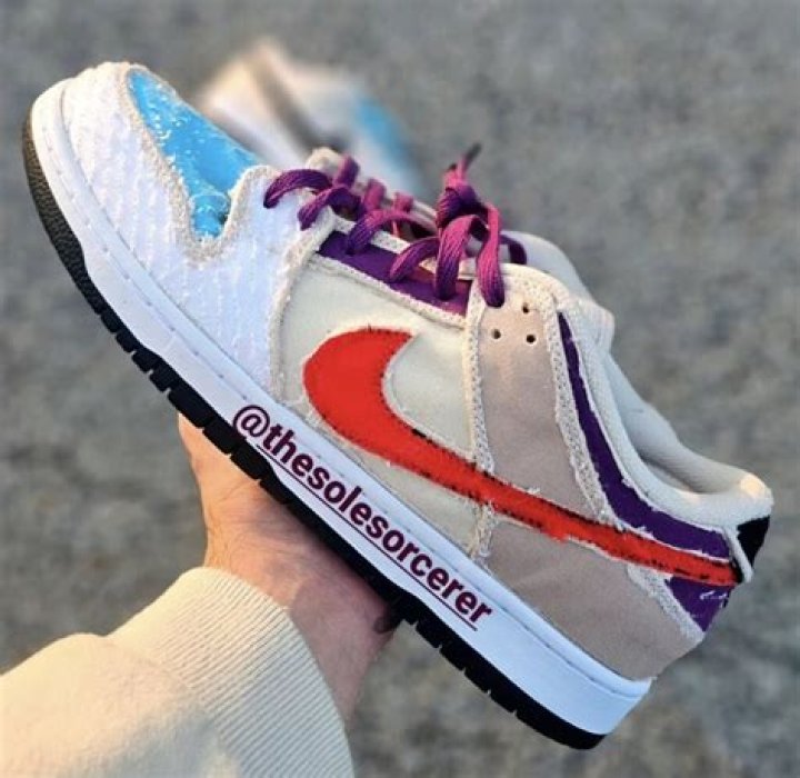 Nike SB Dunk Low x Albino & Preto First Look