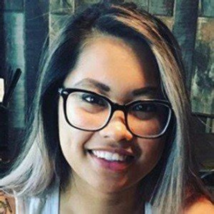 Nini Hebron (Twitch Star) - Age, Birthday, Bio, Facts, Family, Net Worth, Height & More