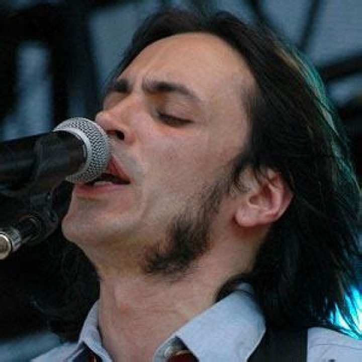 Nuno Bettencourt (Guitarist) - Age, Birthday, Bio, Facts, Family, Net Worth, Height & More