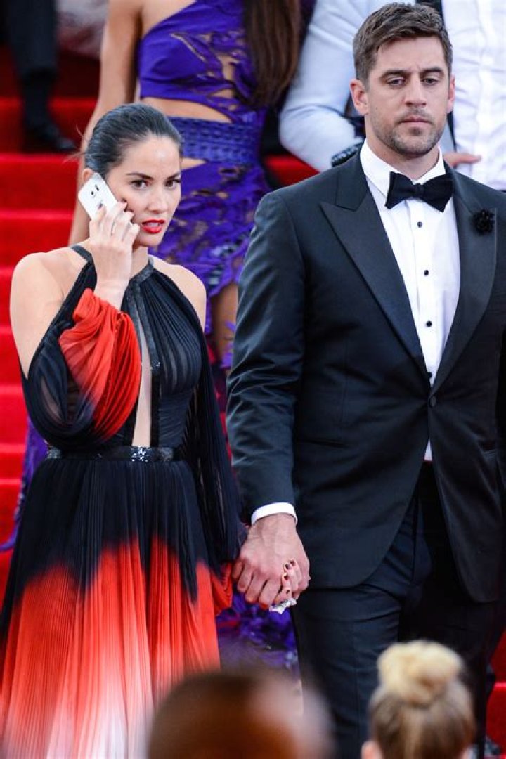 Olivia Munn and Aaron Rodgers’ Relationship is Hanging on by a Thread