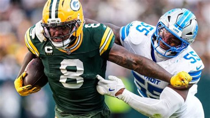 Packers RB Gets Hacked & Tweets Outlandish Aaron Hernandez Remark