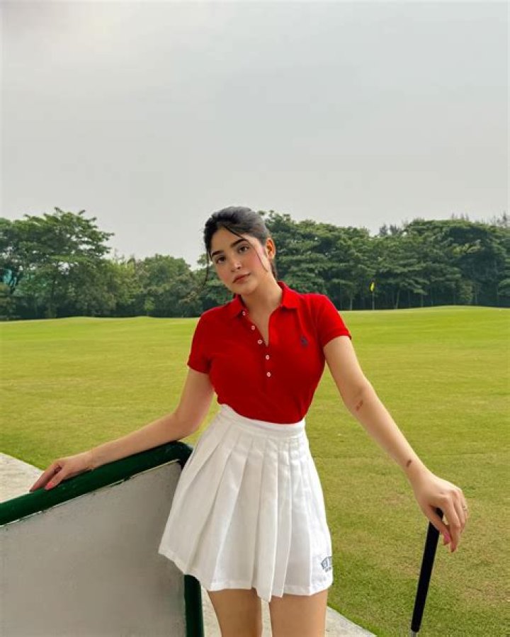 
Payal Tosyan – Payaltosyan Height, Weight, Net Worth, Age, Wiki, Who, Instagram, Biography 