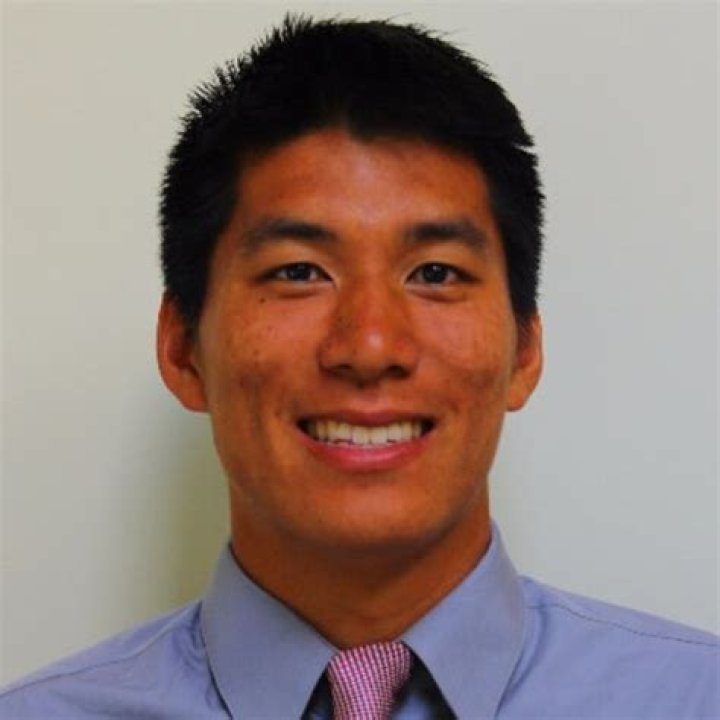Dr. Raymond Zhou, MD – San Diego, CA
