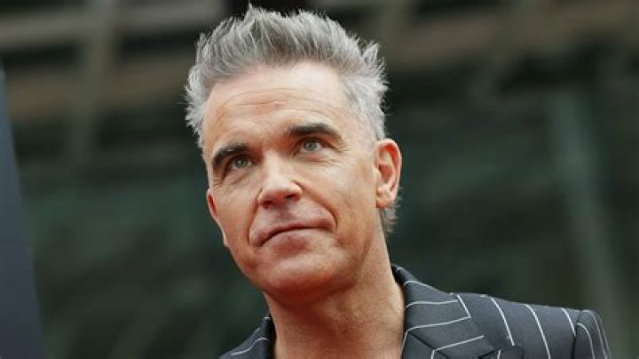 Robbie Williams’s Net Worth, Biography, Career, Awards, Fact and Life Story