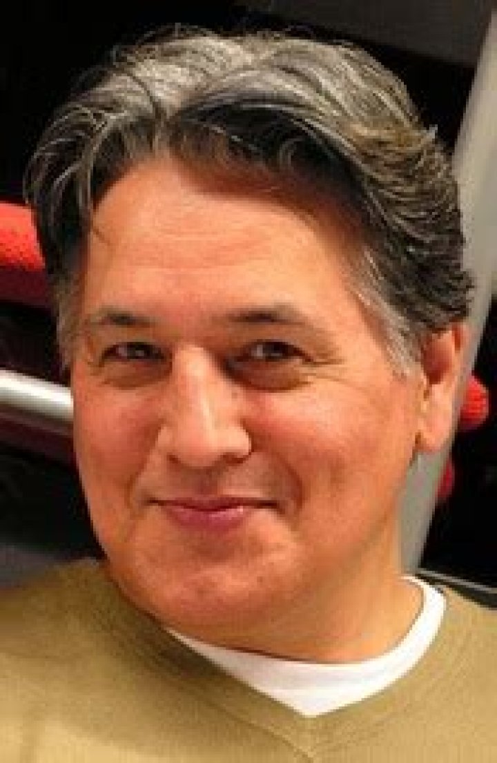 Robert Beltran (TV Actor) - Age, Birthday, Bio, Facts, Family, Net Worth, Height & More