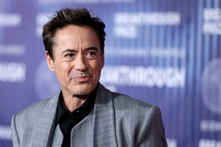 Robert Downey Jr. Biography, Age, Height, Wife, Net Worth, Family