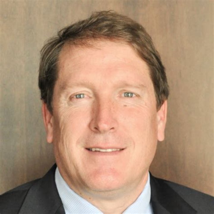 Robert Goelet Jr. Net Worth, Income, Salary, Earnings, Biography