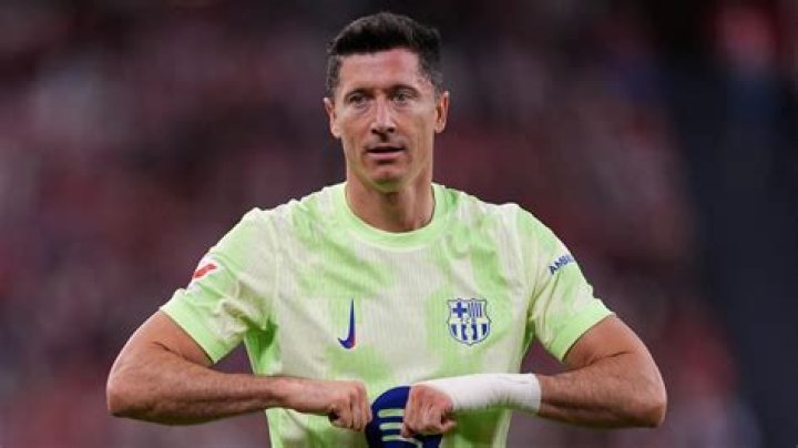 Robert Lewandowski (Futbolista) - Edad, cumpleaños, biografía, hechos, familia, patrimonio neto, altura y más