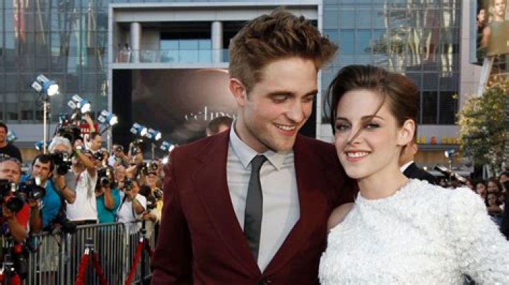 Robert Pattinson ‘Was Crazy About’ Kristen Stewart And Thought He’d End Up Marrying Her, Source Says