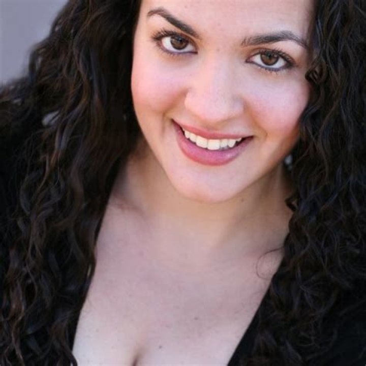 Robyn Crawford Net Worth, Salary, Age, Height, Bio