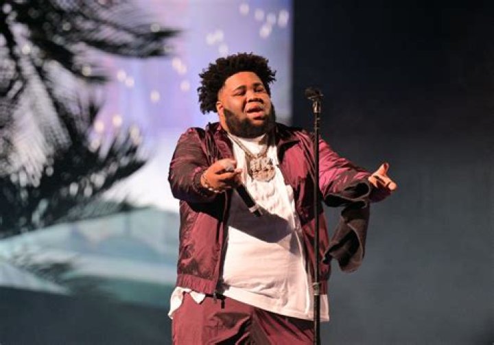 Rod Wave Is All About His Business On "Street Runner" Single