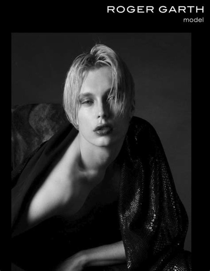 Roger Garth (Model) - Age, Birthday, Bio, Facts, Family, Net Worth, Height & More