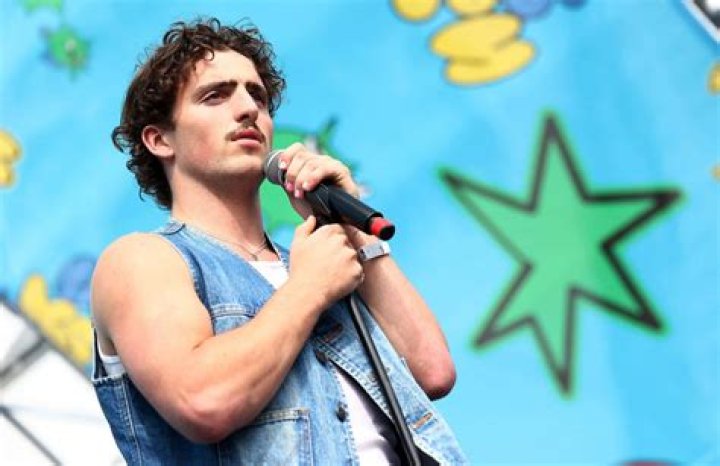 Ron Boone Biography, Age, Height, Wife, Net Worth and Family