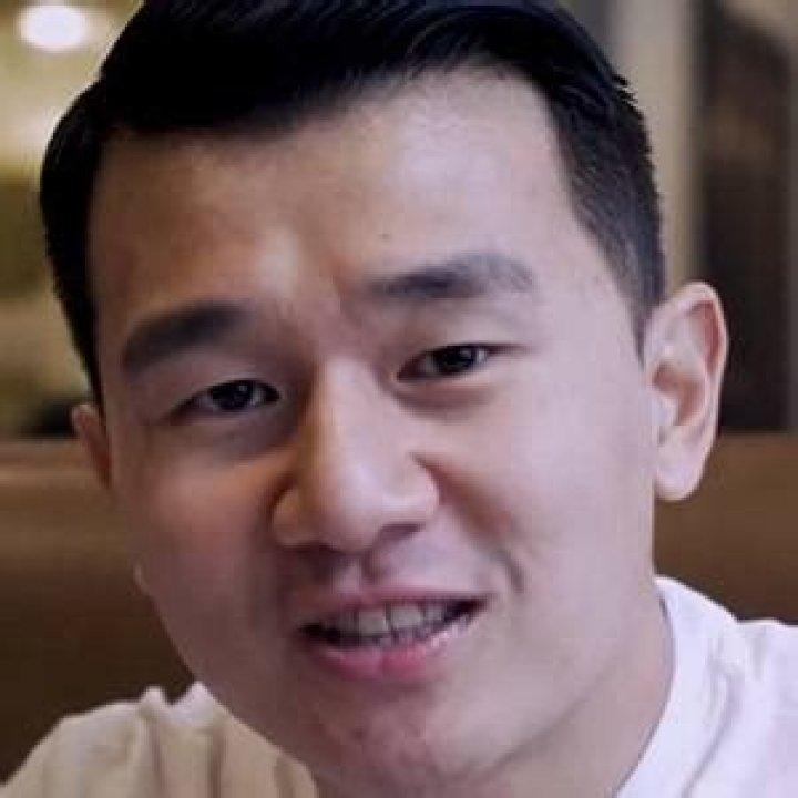 Ronny Chieng (Comedian) - Age, Birthday, Bio, Facts, Family, Net Worth, Height & More