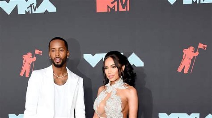 Safaree & Erica Mena Get Roasted On Twitter After Tying The Knot On "L&HH"