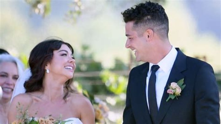 Sarah Hyland and Wells Adams Get Married After 3-Year Engagement: Inside Their Wedding Ceremony