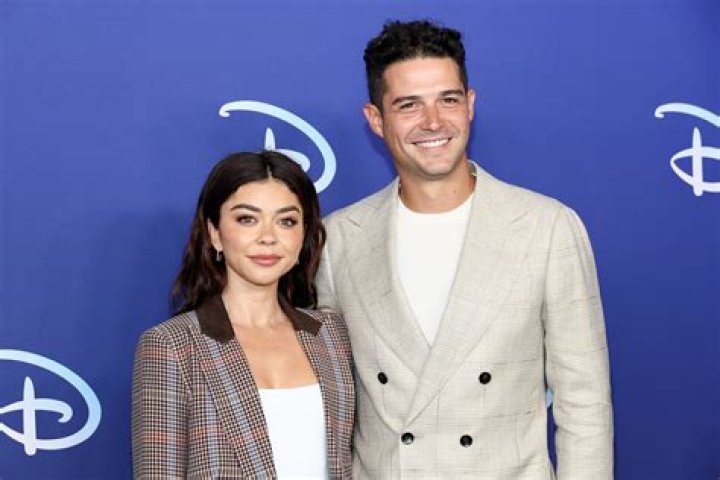 Sarah Hyland Movies And TV Shows, Age, Height, Family, Husband, Children, Net Worth