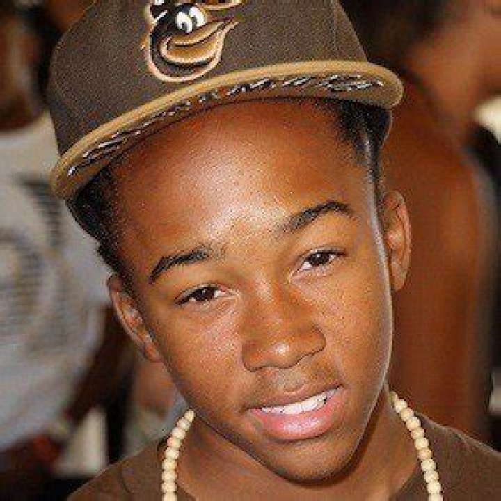 Scooter Smiff (Rapper) - Age, Birthday, Bio, Facts, Family, Net Worth, Height & More