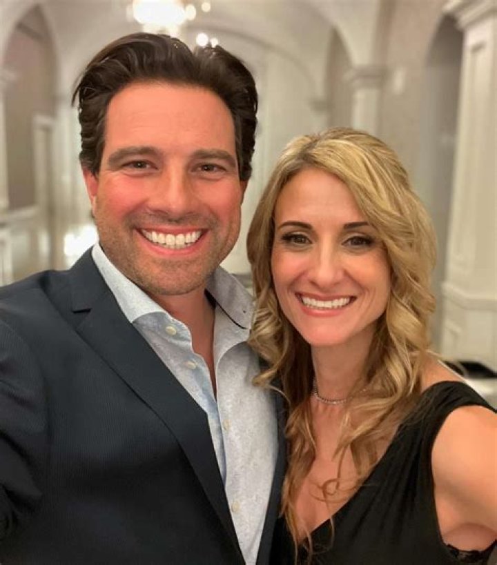 Scott A. McGillivray Biography, Age, Height, Wife, Net Worth, Family