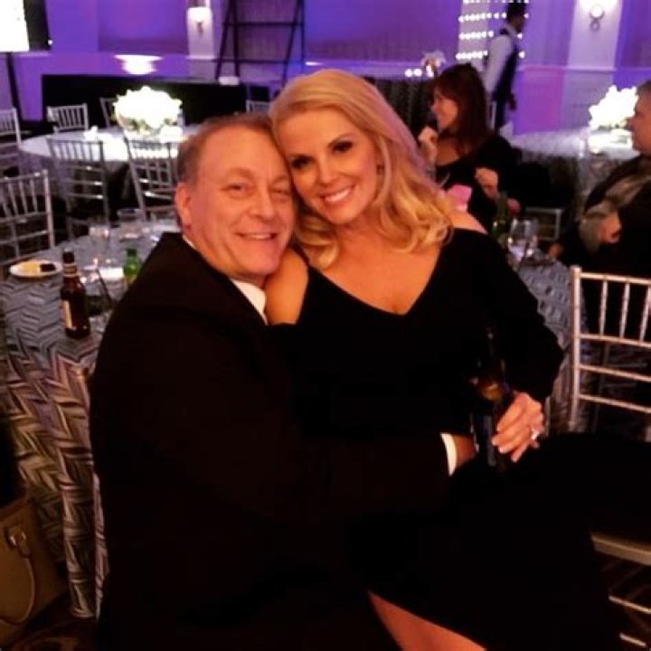 Shonda Schilling Biography, Age, Height, Husband, Net Worth, Family