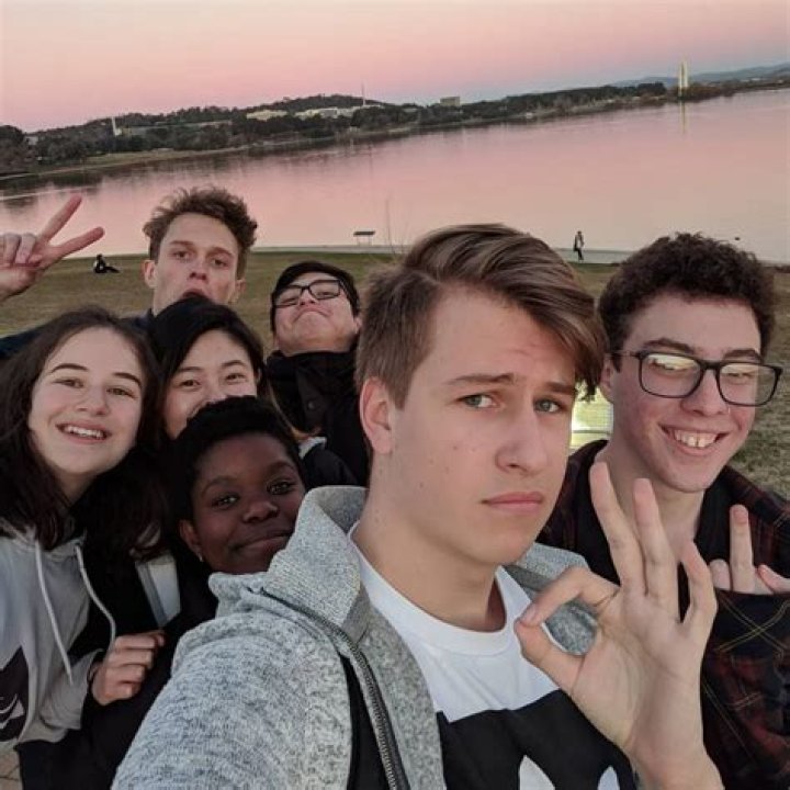 Slazo Biography | Age, Wiki, Net worth, Bio, Height, Girlfriend or Single?|