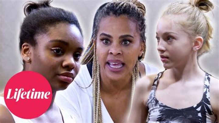 Sneak PeekAbby Lee Miller Slams Fellow Choreographer Laurieann Gibson on ‘Dance Moms’