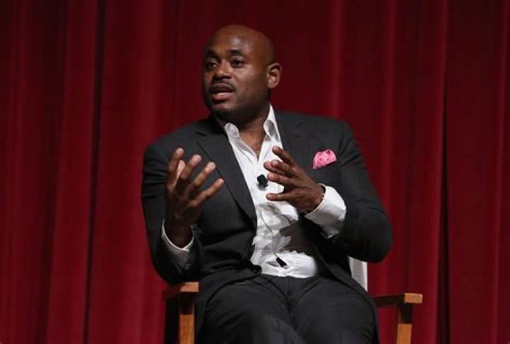 Steve Stoute Reveals Kobe Bryant Was Around Nas, Foxy Brown During Rap Career