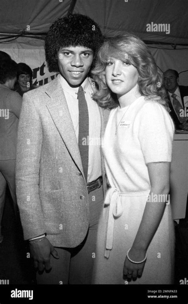 Stoney Jackson biografía, edad, altura, esposo, net worth, familia