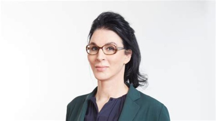 Sue Youcef Nabi Biography, Age, Height, Husband, Net Worth, Family