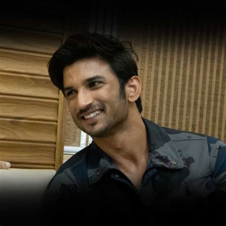 Sushant Singh Rajput (Movie Actor) - Age, Birthday, Bio, Facts, Family, Net Worth, Height & More