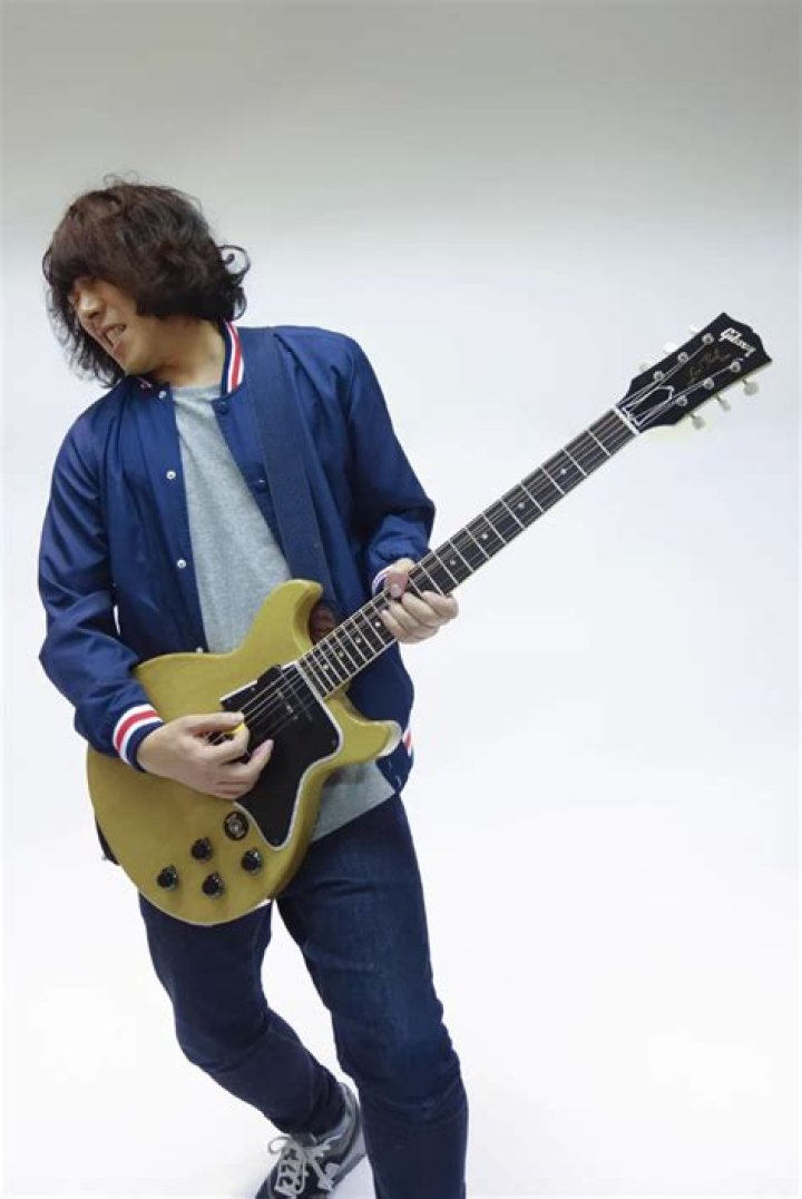 Taniguchi Maguro (Guitarist) - Age, Birthday, Bio, Facts, Family, Net Worth, Height & More