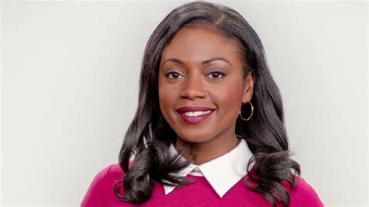 Tashanea Whitlow (WBZ-TV) Bio, Wiki, Age, WWB, Leaving, Husband, Net Worth and Salary