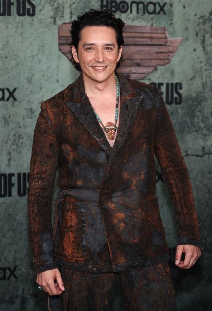 ‘The Last of Us’ Cast Net Worths: Pedro Pascal and Bella Ramsey’s Salaries, More