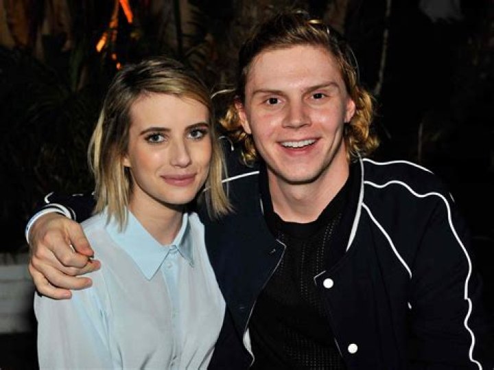 They're Back On!Emma Roberts and Evan Peters are Engaged Again