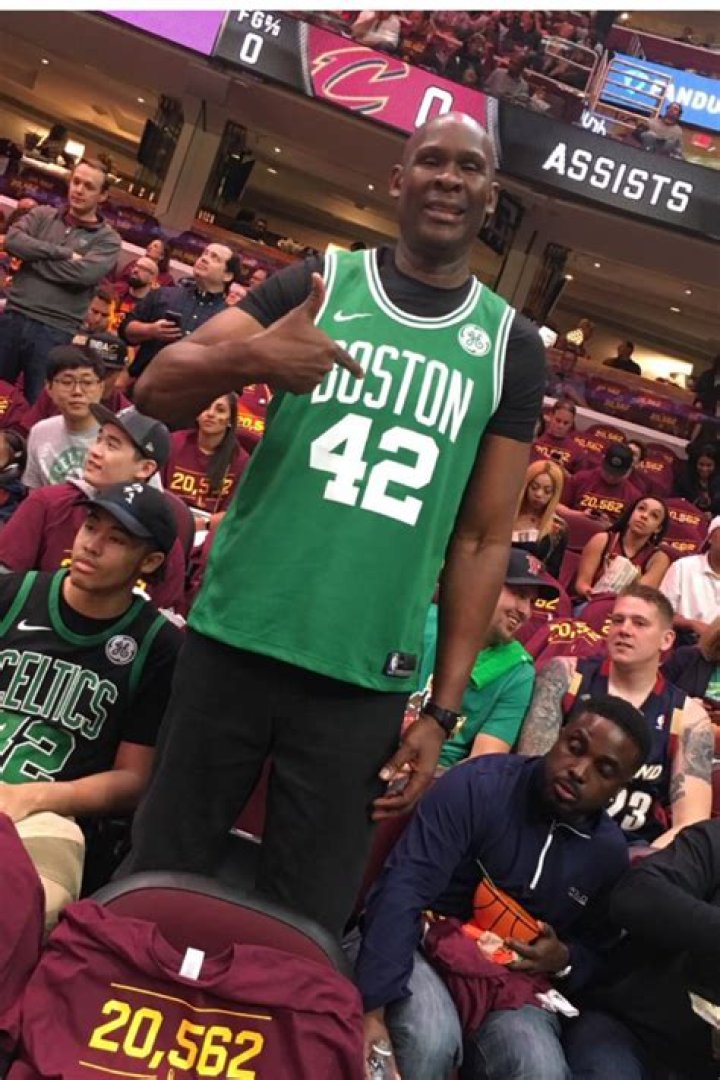 Tito Horford Bio & Wiki: Net Worth, Age, Height & Weight