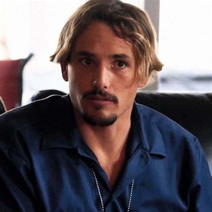 Tyler Nixon (Actor) Wiki, Bio, Age, Height, Weight, Girlfriend, Net Worth, Family, Career, Facts