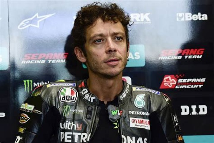 Valentino Rossi Biography, Age, Height, Wife, Net Worth, Family