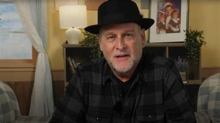 What Happened To Dave Wilson? Fans Are Very Curious About Him