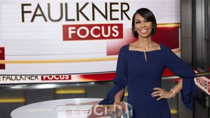 What is Harris Faulkner’s salary on Fox News?