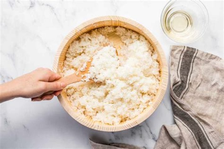 What is the Difference Between Rice Vinegar and Rice Wine Vinegar