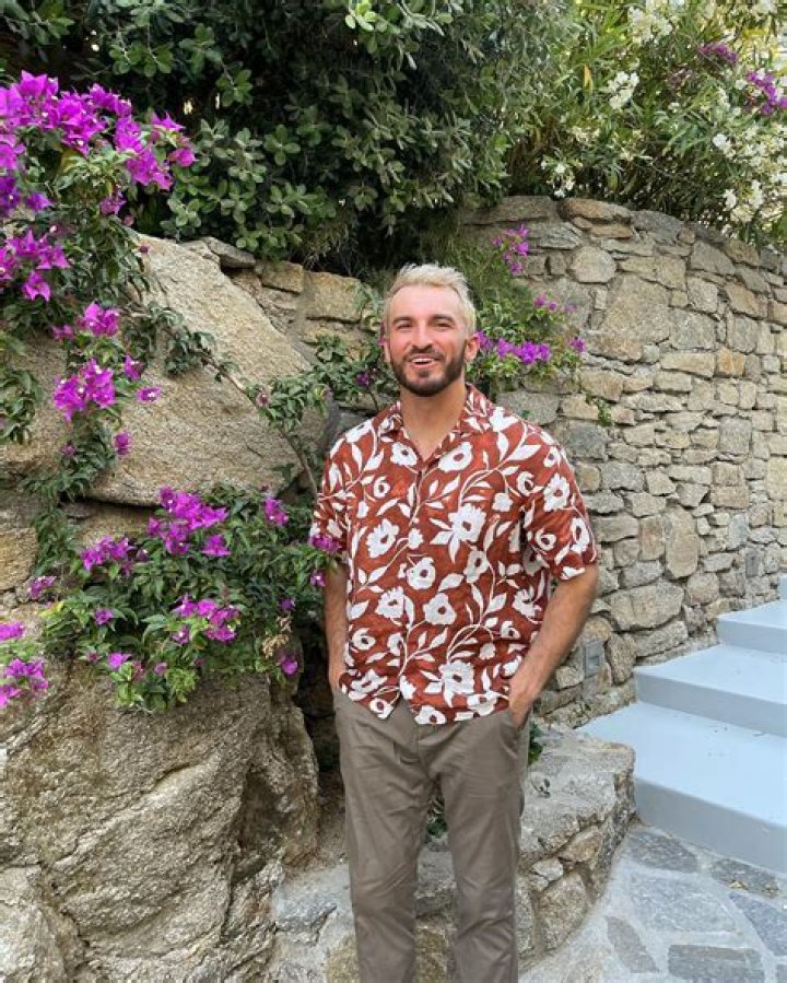 What is Zane Hijazi famous for?