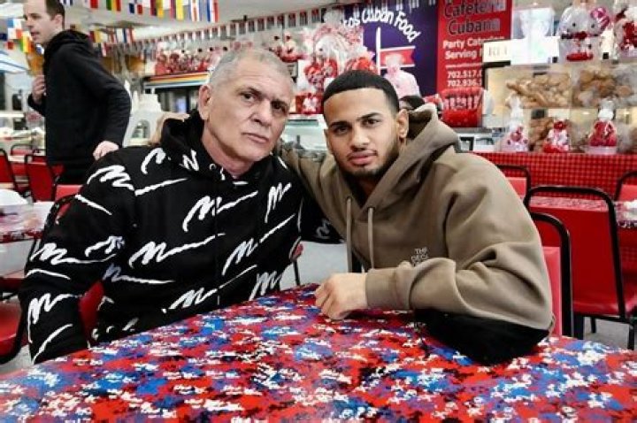 Who Are Rolando Romero’s Parents? Details On the Family Of The Boxer