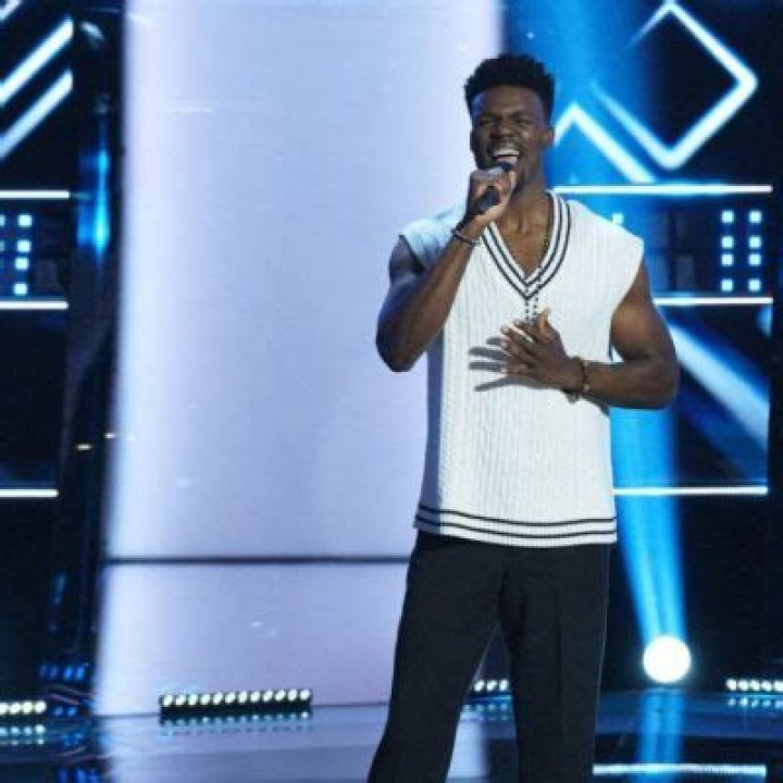 Who Is Andrew Igbokidi From “The Voice”?