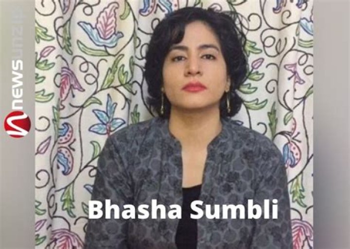 Who is Bhasha Sumbli? Wiki, Biography, Age, Parents, Religion, Husband, Height, Movies & More