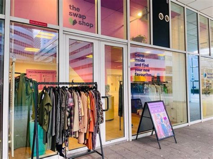 Who Is Bobby Idles? Details On The Swap Shop Cast With An Antique Shop Paired With Jason Deel