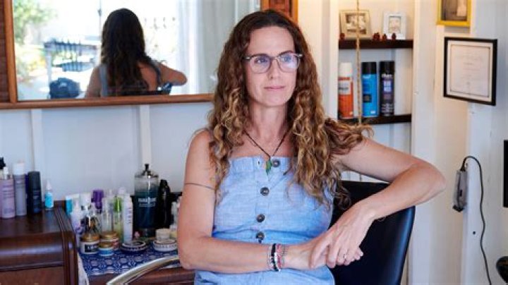 Who is Sallie Ciganovich? Sallie Nicole Ciganovich Photo, Age, Wiki (Hair Stylist)