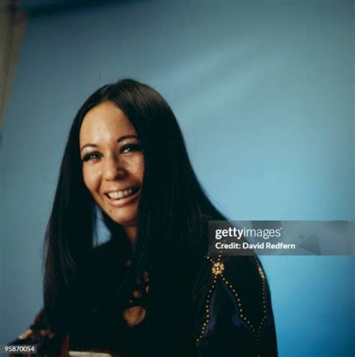 Yvonne Elliman (Pop Singer) - Age, Birthday, Bio, Facts, Family, Net Worth, Height & More