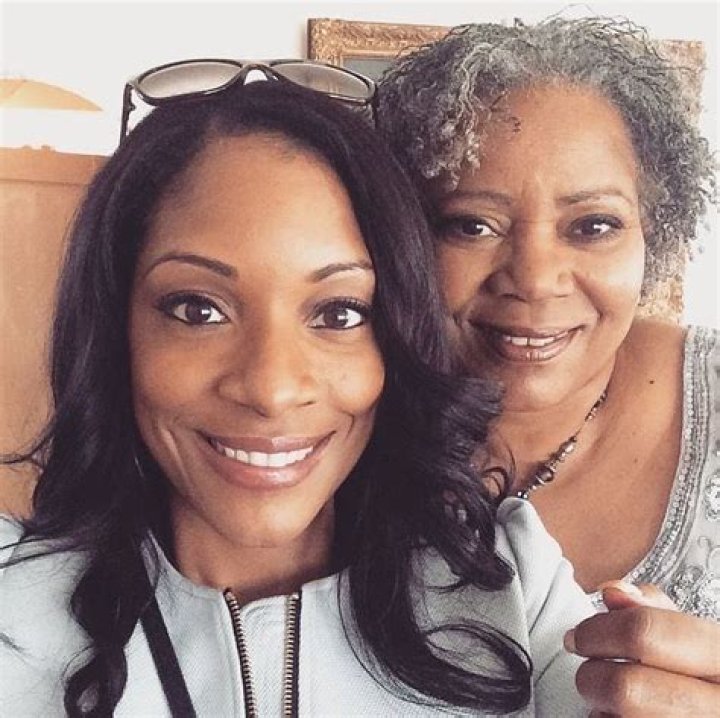 Zerlina Maxwell Married, Husband, Boyfriend, Parents, Net Worth, Age, Book, Wiki, Bio